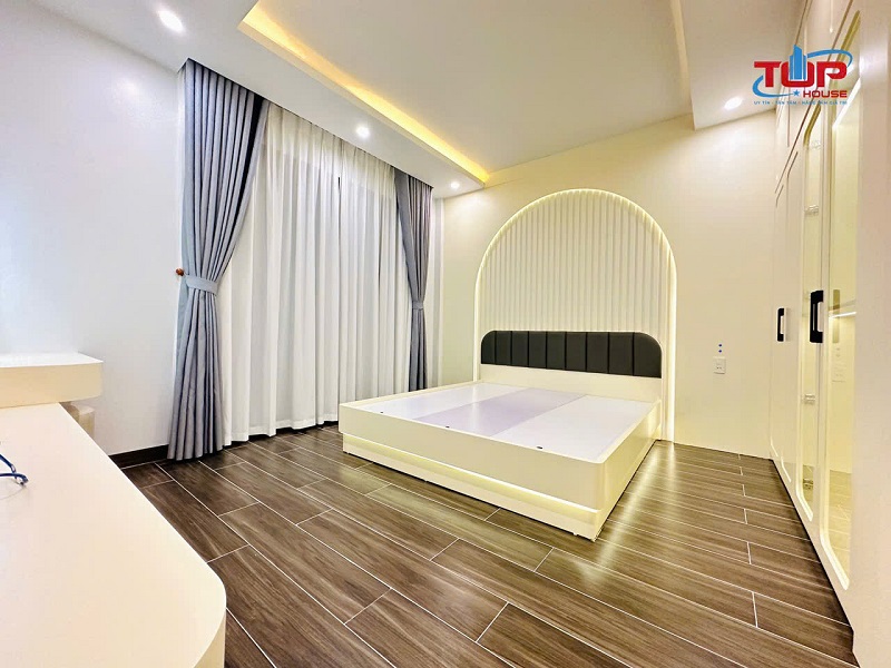 BÁN NHÀ PHỐ TÔ HIỆU HẢI PHÒNG – 6,5 TỶ CÓ NGAY NHÀ ĐẸP 4 TẦNG, FULL NỘI THẤT, HỒ CÁ KOI